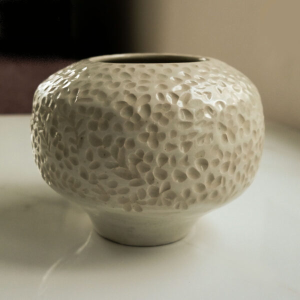 White oval vase - Image 2