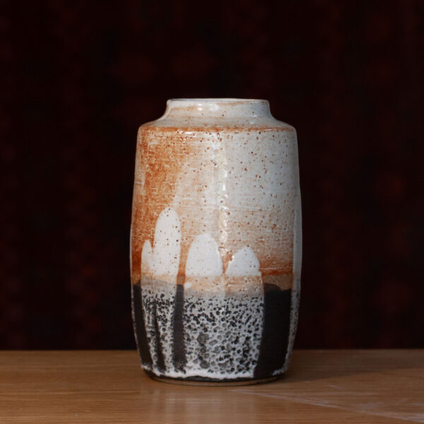 Shino glazed B&W vase - Image 3